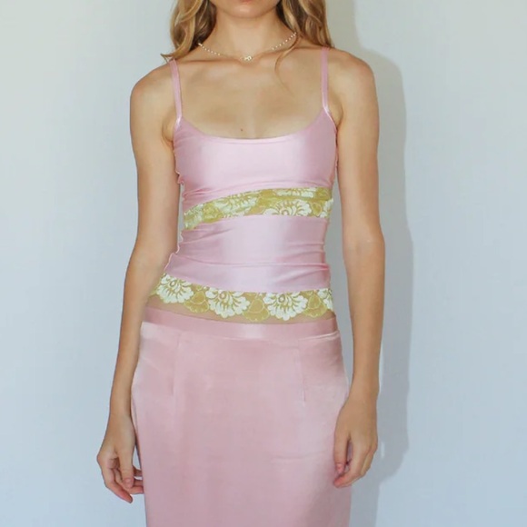 Mode Mischief Flora Lace Cami - Picture 1 of 10